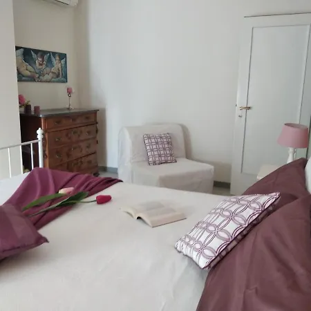 Apartamento La Casetta - Near The Sea & Free Parking *