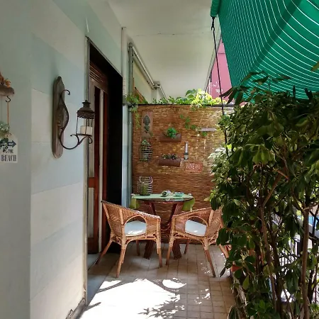 La Casetta - Near The Sea & Free Parking Apartamento *
