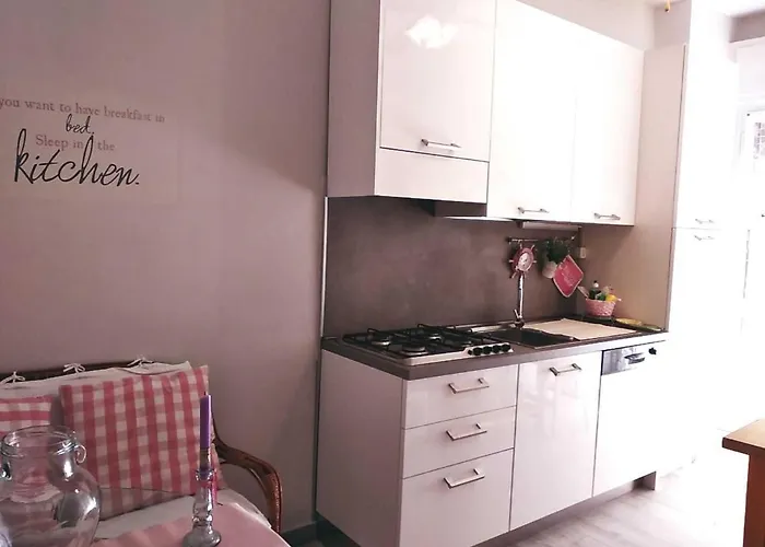 La Casetta - Near The Sea & Free Parking *