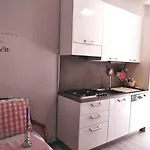 La Casetta - Near The Sea & Free Parking *